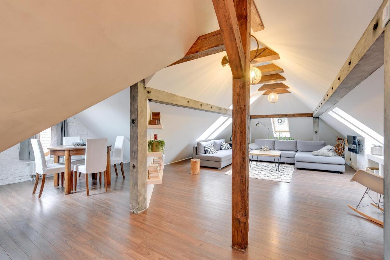 Grand Apartments - Wood Loft Apartment Sopot Bagian luar foto